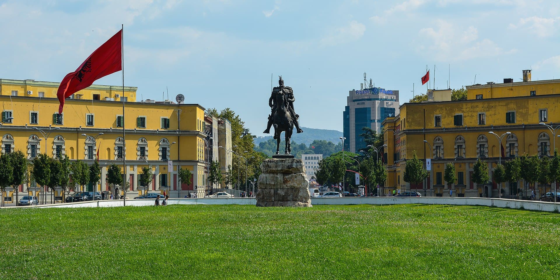 Tiranë